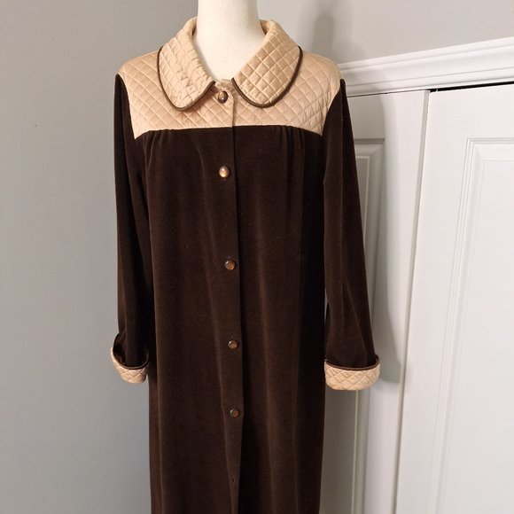 Vanity Fair Vintage Dressing Gown/Bathrobe Size 16 Brown & Tan Quilted - Picture 1 of 6